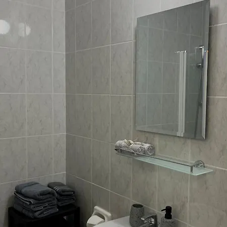 2-bedroom Townhouse With Pool In * Pafos